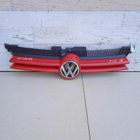 Решётка радиатора Volkswagen Golf 4