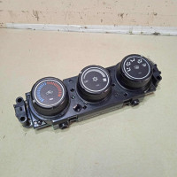 Блок управления печкой и кондиционером Mitsubishi Lancer 10