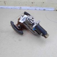 Натяжитель цепи распредвалов правый 2.4i 2.8i Volkswagen Passat B5 Passat B5 GP Audi A4 B5 Audi A6 C5 Skoda Superb