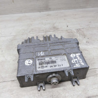 Блок управления двигателем Volkswagen Passat B4, Volkswagen Passat B3, Volkswagen Golf 3   