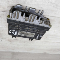 Блок управления двигателем Volkswagen Passat B4, Volkswagen Passat B3 1.8i
