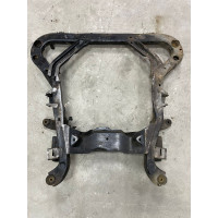 Балка передняя подрамник Opel vectra B  