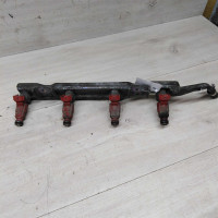 Форсунка топливная Nissan Primera P12 1.8i QG18