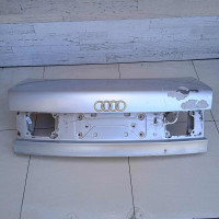 Крышка багажника Audi 80 B4