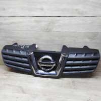 Решётка радиатора Nissan qashqai