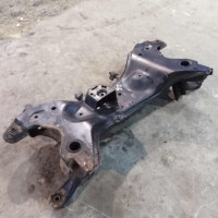 Балка передняя подрамник Hyundai Getz