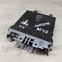 Блок управления двигателем Audi 80 B4