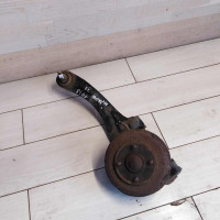 Цапфа задняя правая ступица Ford Focus 1