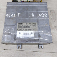 Блок управления двигателем Audi 100 C4 1.8 ADR