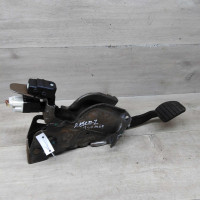 Педаль тормоза Renault Sandero Stepway II, Renault Logan II, Renault sandero II