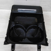 Подстаканник Volkswagen Passat B6