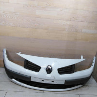 Бампер передний Renault Megane 2