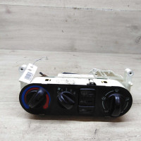 Блок управления печкой и кондиционера Nissan Almera II N16 Блок управления печкой и кондиционера Nissan Almera II N16