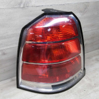 Фонарь задний левый Opel Zafira B дорестайлинг 