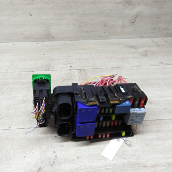 Блок предохранителей  Renault Fluence I рестайлинг 