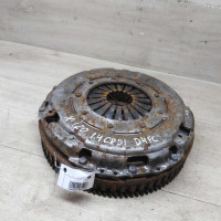 Маховик корзина сцепления 1.4 CRDi D4FC Hyundai i30 Hyundai solaris Hyundai i20