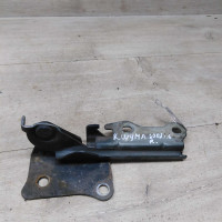 Петля капота правая Kia Shuma II