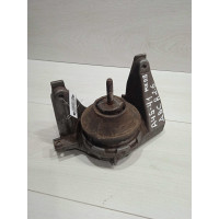 Опора двигателя правая 2.6 2.8 Audi 100 C4 Audi A6 C4