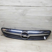Решётка радиатора Opel Meriva A  