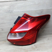 Фонарь задний правый Ford Focus 3