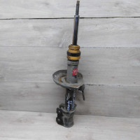 Амортизатор передний правый Opel Meriva A