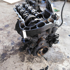Двигатель 2.2 tdi  Mercedes Vito W638 OM611   