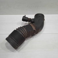 Гофра воздуховода 1.6i Volkswagen Golf 4 Volkswagen Bora  