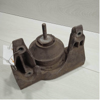 Опора двигателя правая 2.6i 2.8i Audi 100 C4, Audi A6 C4