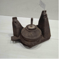 Опора двигателя правая 2.6i 2.8i Audi 100 C4, Audi A6 C4