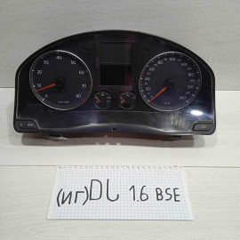 Панель приборов щиток Volkswagen jetta 5