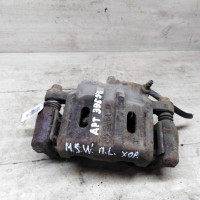 Суппорт передний левый Mitsubishi Space Wagon III рестайлинг