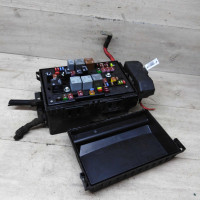 Блок предохранителей Opel Astra J дорестайлинг