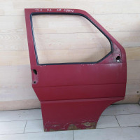 Дверь передняя правая Volkswagen Transporter t4