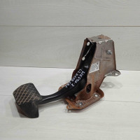 Педаль тормоза Skoda Yeti I дорестайлинг