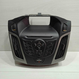 Магнитола панель управления дефлектора обдува салона Ford Focus 3