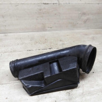 Резонатор воздушного фильтра Renault Clio II дорестайлинг