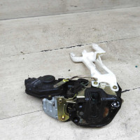 Замок двери задний правый Hyundai Santa Fe I