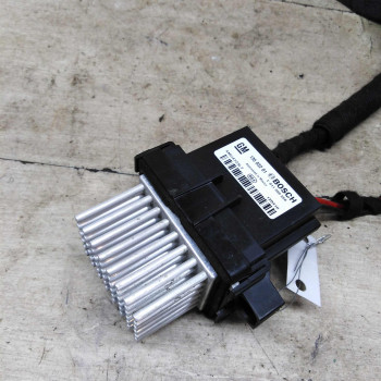 Резистор вентилятора отопителя Chevrolet Cruze
