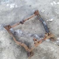 БАЛКА ПЕРЕДНЯЯ ПОДРАМНИК HYUNDAI ACCENT II