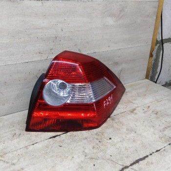 Фонарь задний правый Renault Megane II дорестайлинг седан
