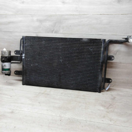 Радиатор кондиционера Volkswagen Golf 4