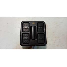 Блок кнопок управления стеклоподъемниками Volkswagen Passat B3
