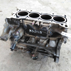Блок двигателя Mazda 3 BK хэтчбек ZY 1.5 