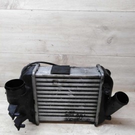 Радиатор интеркулера Audi A4 B6 8e 2.5 tdi 