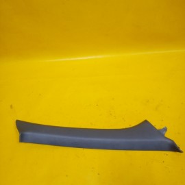 Передняя правая накладка стойки салона Шевроле Лачетти Chevrolet Lacetti 2012 год выпуска