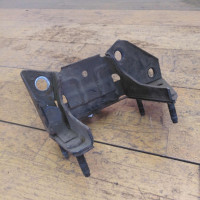 Кронштейн коробки КПП (АКПП) Ford Mondeo 3