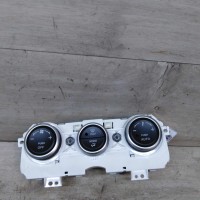 Блок управления печкой кондиционером Mazda 6 GG