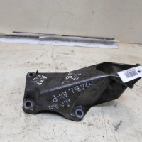 Кронштейн двигателя левый Audi A4 B6 8E 2.0i ALT