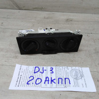 Блок управления печкой Volkswagen Jetta 4 Volkswagen Golf IV Volkswagen Bora