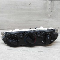 Блок управления печкой и кондиционером Ford Focus 2 до рест